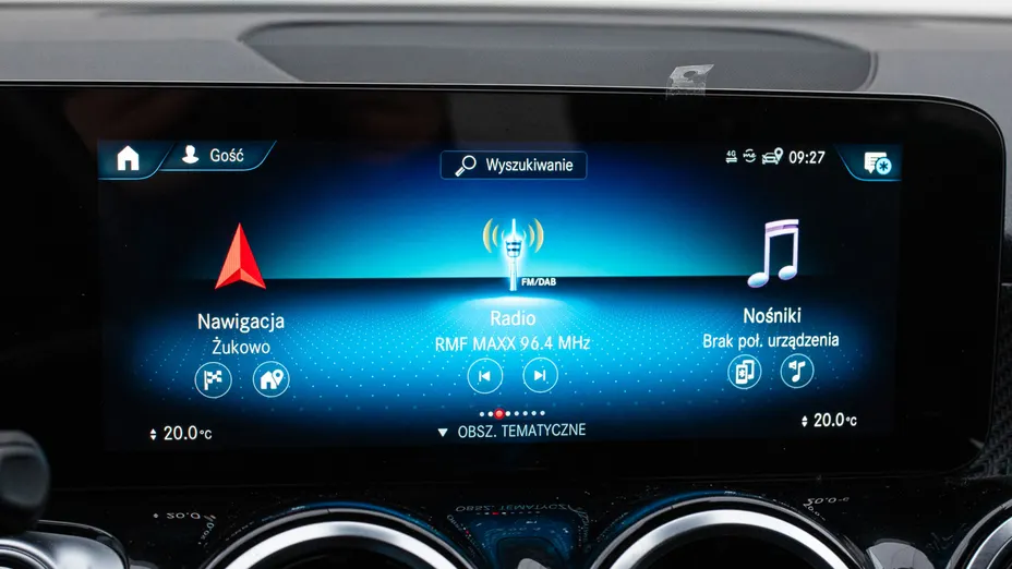 MERCEDES-BENZ GLB GLB 200 4-Matic AMG Line 8G-DCT