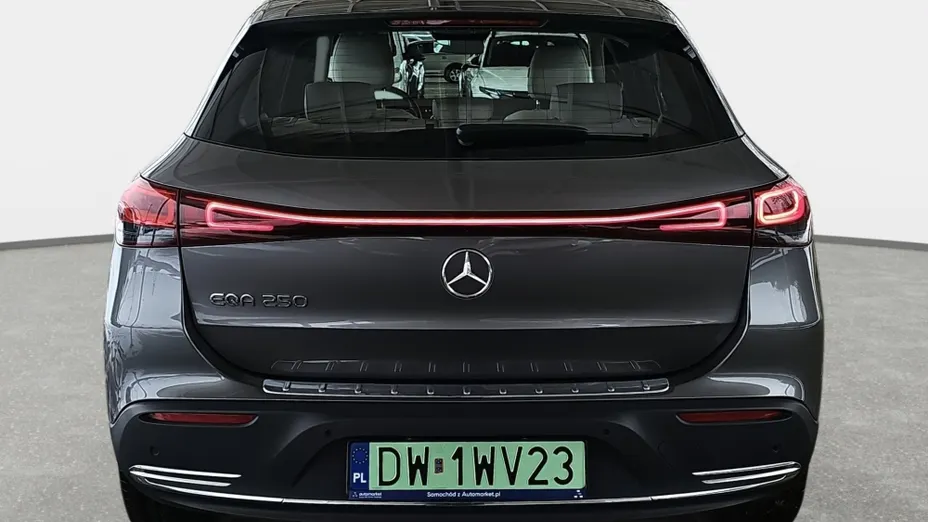 MERCEDES-BENZ EQA EQA 250 66.5kWh Progressive
