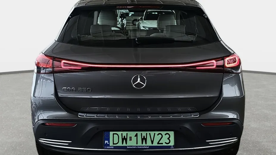 MERCEDES-BENZ EQA EQA 250 66.5kWh Progressive