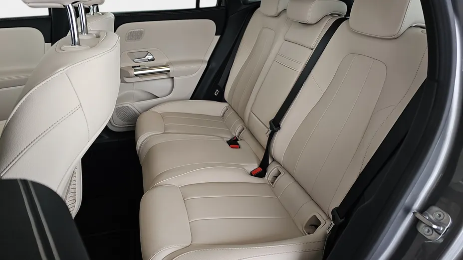 MERCEDES-BENZ EQA EQA 250 66.5kWh Progressive