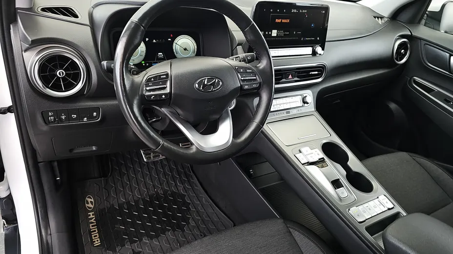 HYUNDAI Kona Kona Electric 64kWh Modern