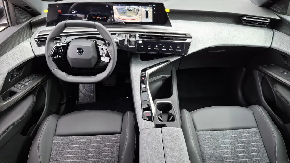 PEUGEOT 3008 3008 1.2 PureTech mHEV Allure e-DCS6 Nowy