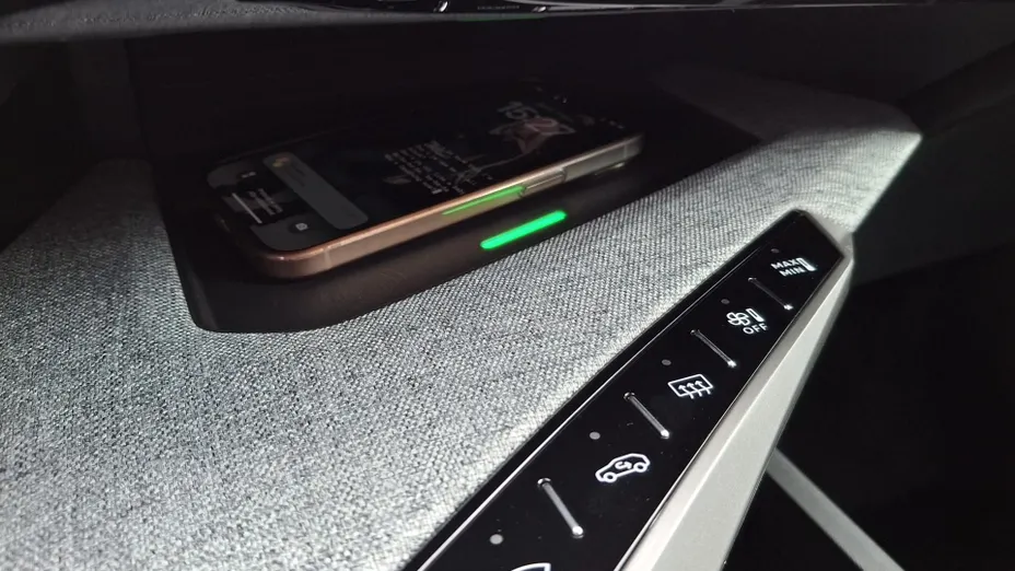 PEUGEOT 3008 3008 1.2 PureTech mHEV Allure e-DCS6 Nowy