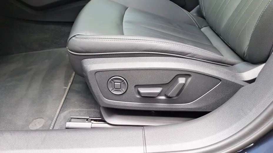 AUDI A6 Avant -