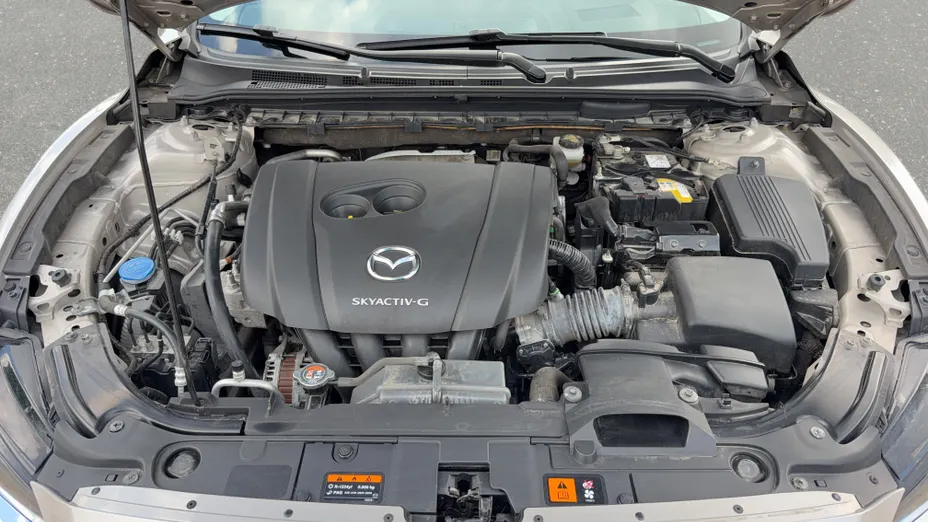 MAZDA 6 6 2.0 Center-Line