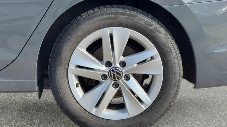 VOLKSWAGEN Golf Golf VIII 1.5 eTSI EVO Life DSG