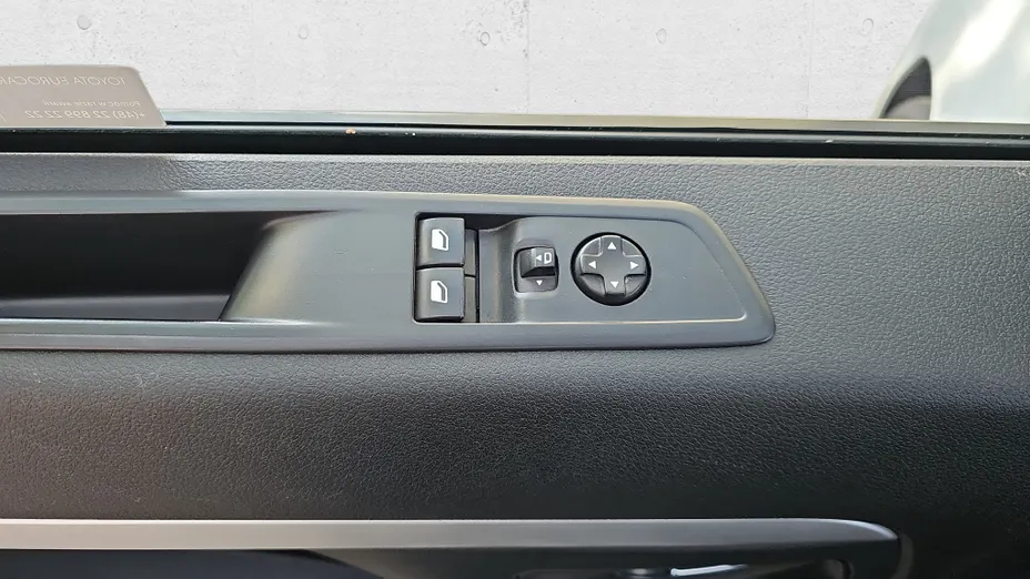 TOYOTA Proace Verso Proace Verso 2.0 D4-D Medium VIP Aut.