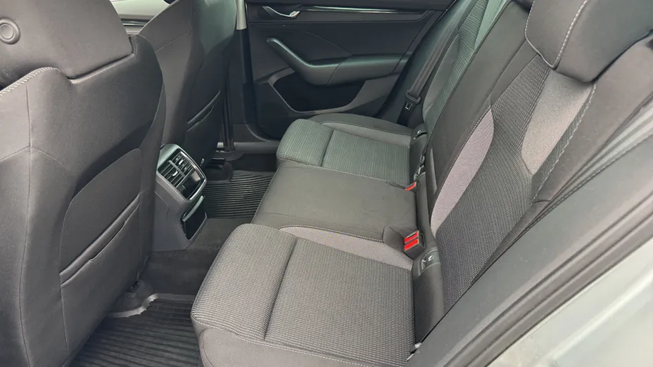 SKODA Octavia Octavia 2.0 TDI Ambition DSG