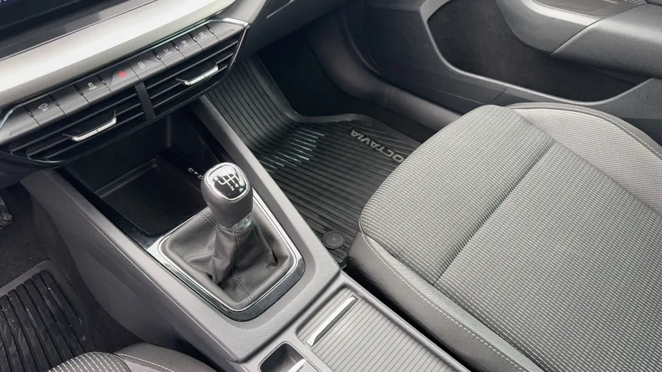 SKODA Octavia Octavia 1.5 TSI ACT Ambition