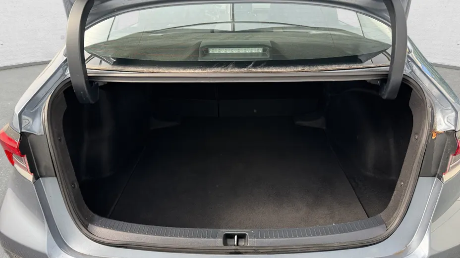 TOYOTA Corolla Corolla 1.5 Comfort