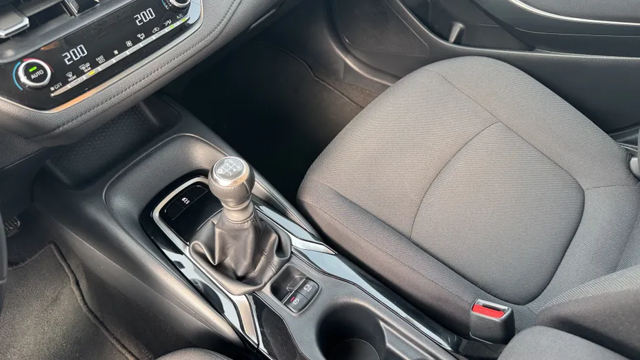 TOYOTA Corolla Corolla 1.5 Comfort