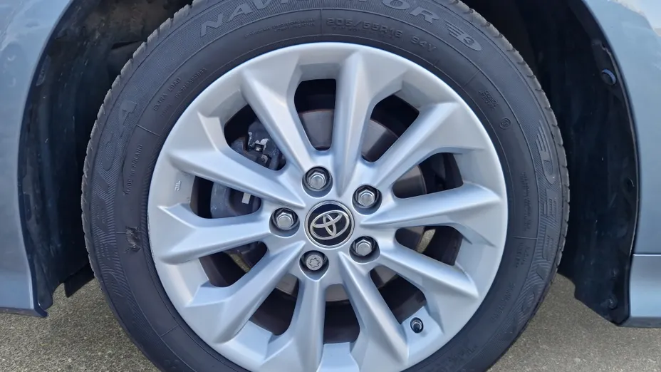 TOYOTA Corolla Corolla 1.5 Comfort
