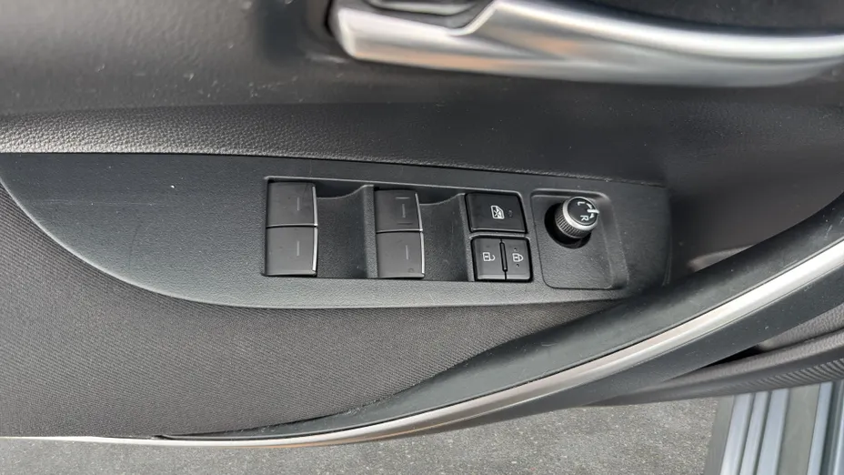 TOYOTA Corolla Corolla 1.5 Comfort