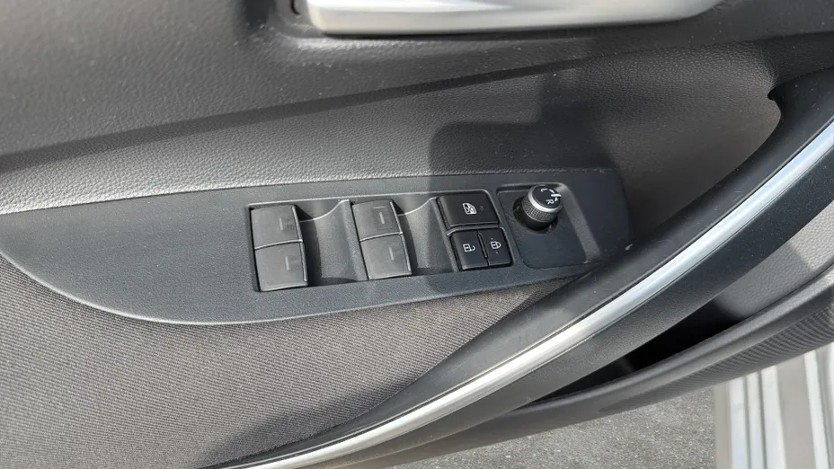TOYOTA Corolla Corolla 1.5 Comfort