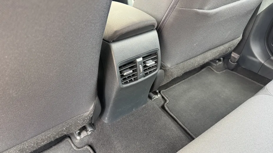 TOYOTA Corolla Corolla 1.5 Comfort