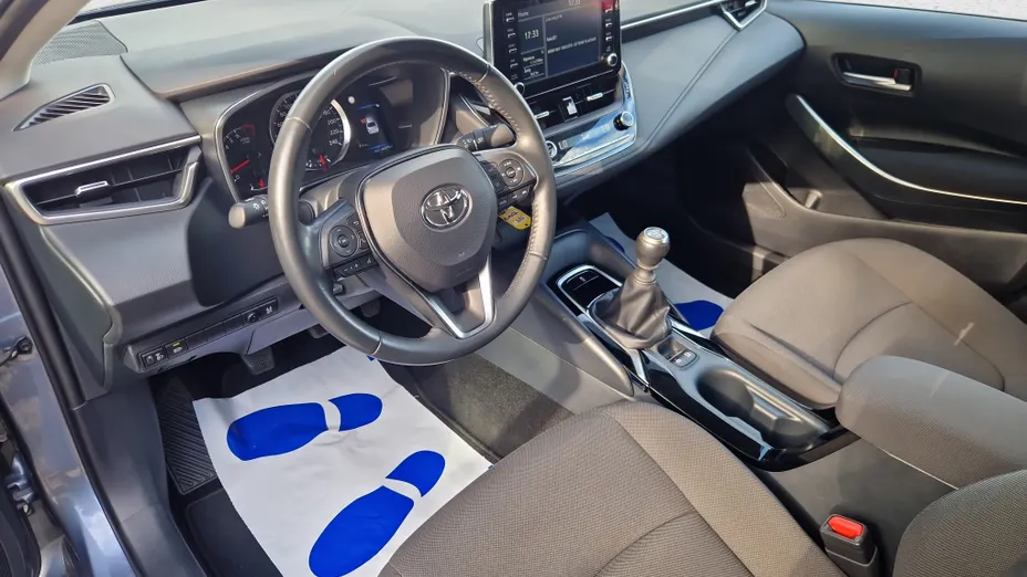 TOYOTA Corolla Corolla 1.5 Comfort
