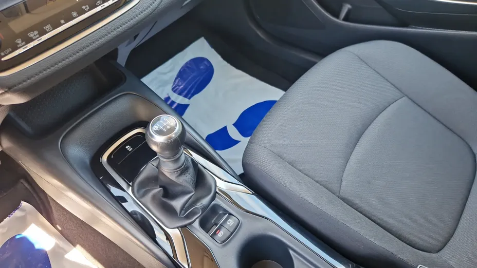 TOYOTA Corolla Corolla 1.5 Comfort