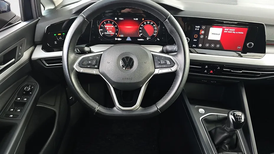 VOLKSWAGEN Golf Golf VIII 1.0 TSI Life