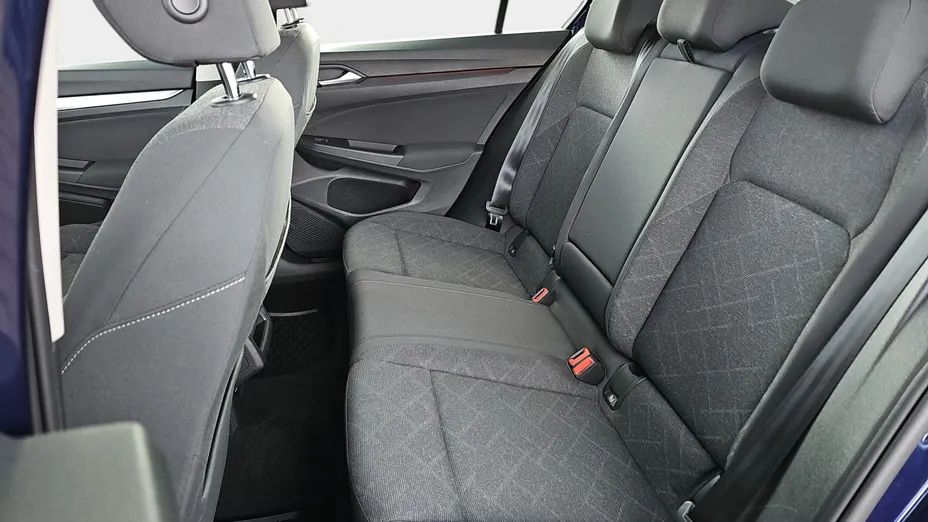 VOLKSWAGEN Golf Golf VIII 1.0 TSI Life