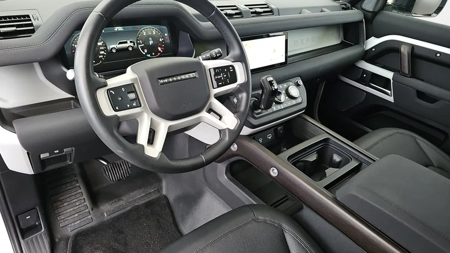 LAND ROVER Defender Defender 110 3.0 D300 mHEV SE