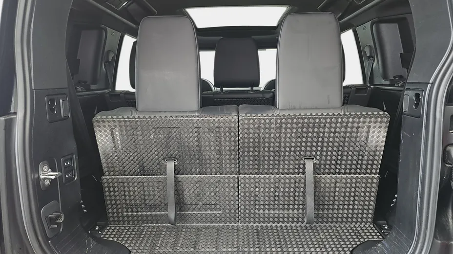 LAND ROVER Defender Defender 110 3.0 D300 mHEV SE