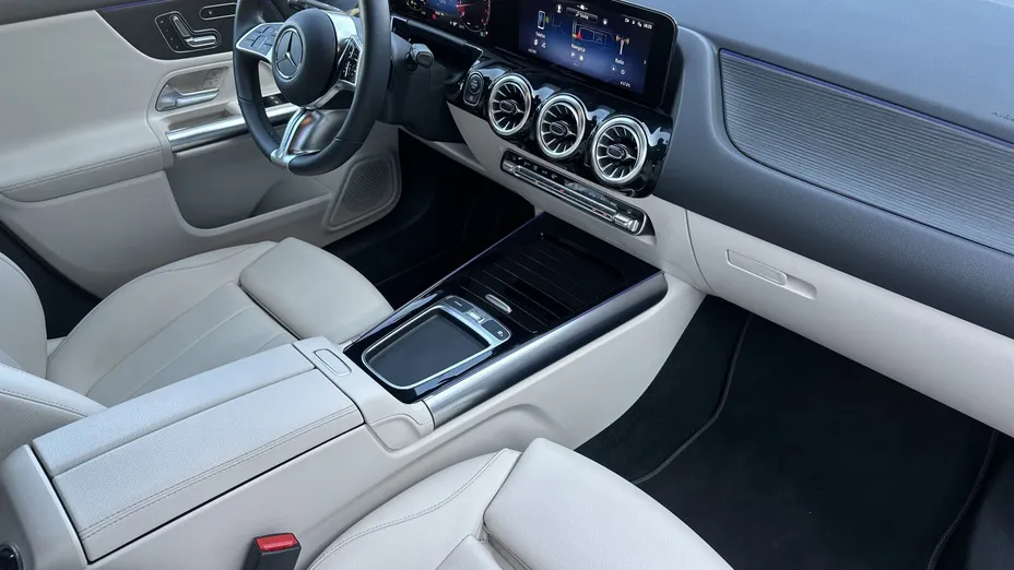 MERCEDES-BENZ GLA GLA 200 mHEV Progressive 7G-DCT