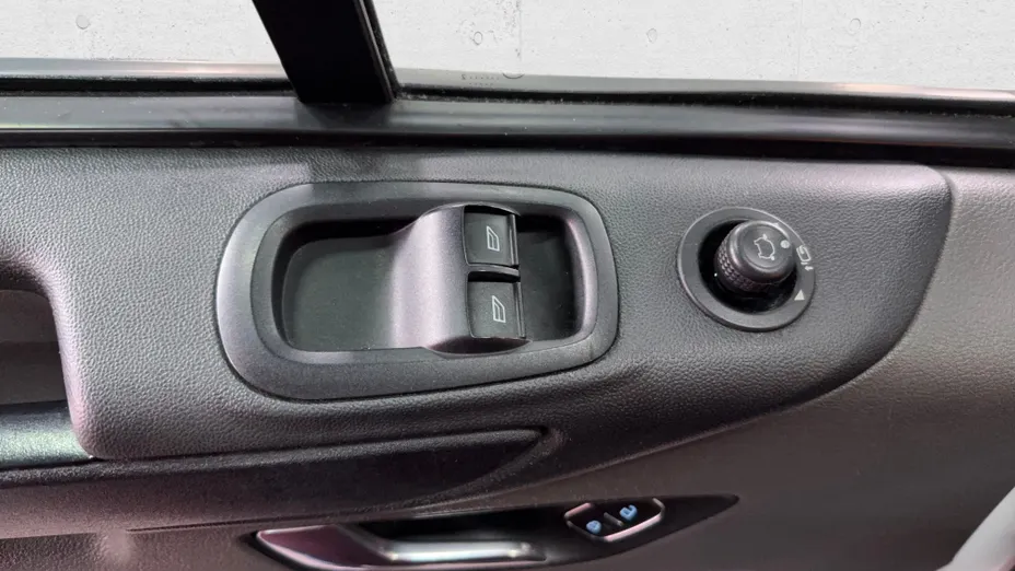 FORD Transit Custom Transit Custom 300 L2H1 Trend