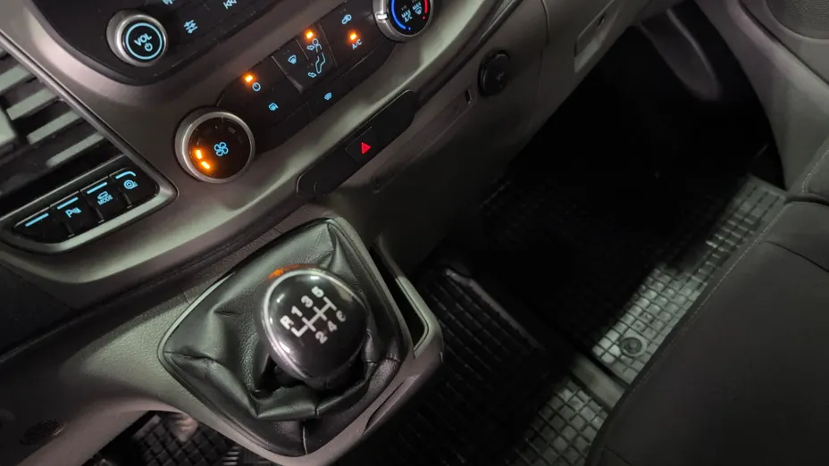 FORD Transit Custom Transit Custom 300 L2H1 Trend
