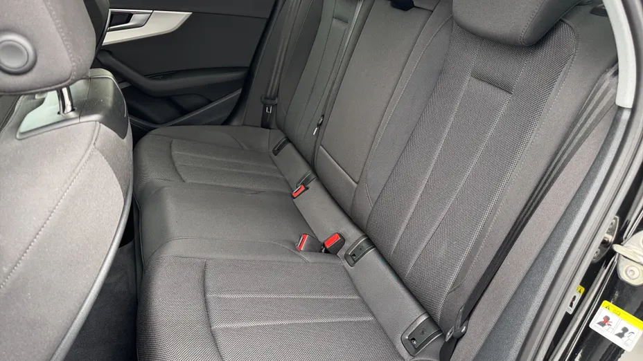 AUDI A4 A4 35 TDI mHEV Advanced S tronic