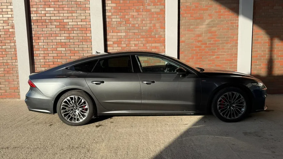 AUDI A7 A7 55 TFSI e Quattro S tronic
