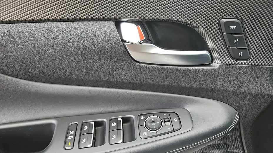 HYUNDAI Santa Fe Santa Fe 2.0 CRDi Platinum 4WD aut