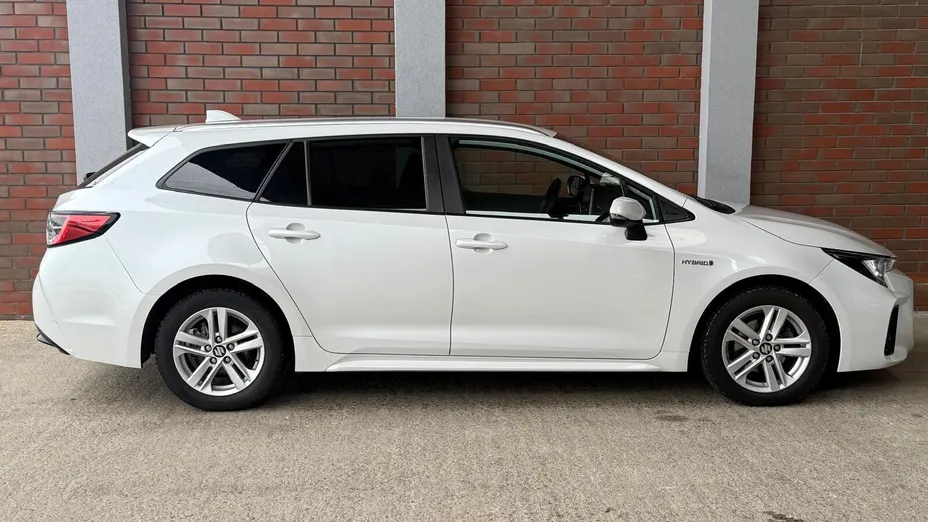 SUZUKI Swace Swace 1.8 Hybrid Premium Plus CVT