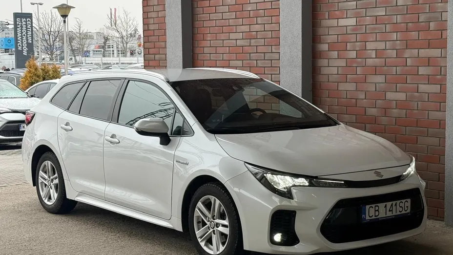 SUZUKI Swace Swace 1.8 Hybrid Premium Plus CVT