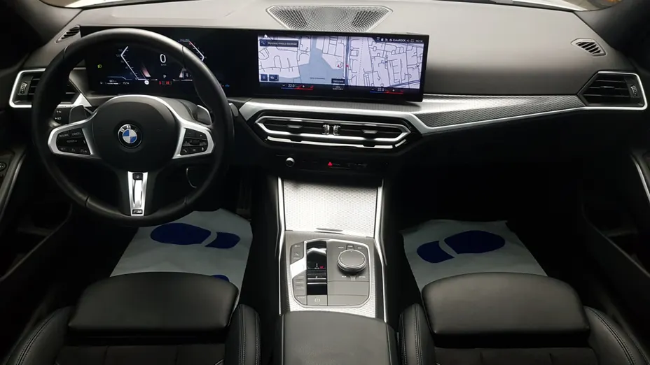 BMW Seria 3 318i M Sport aut