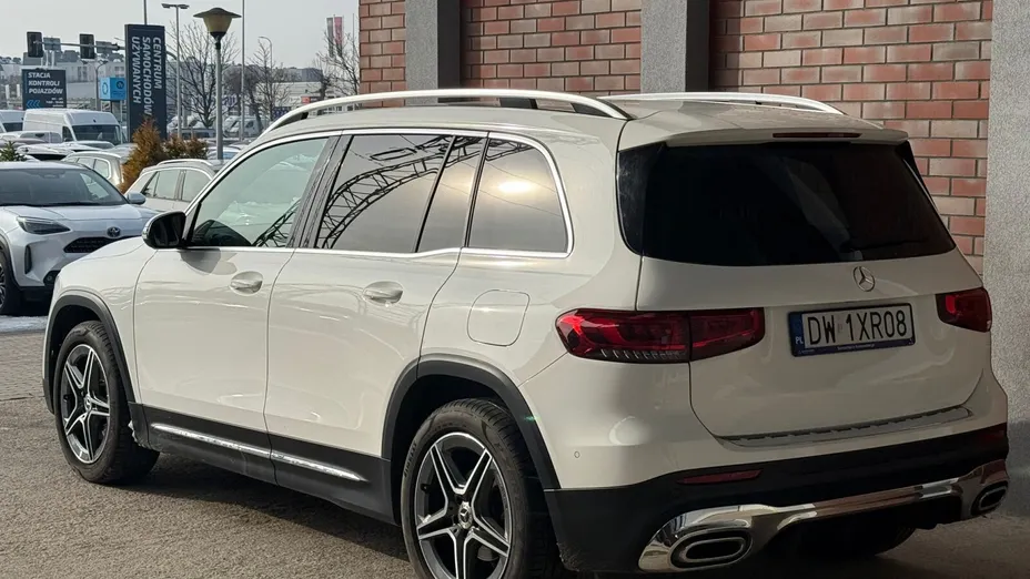 MERCEDES-BENZ GLB GLB 200 4-Matic AMG Line 8G-DCT