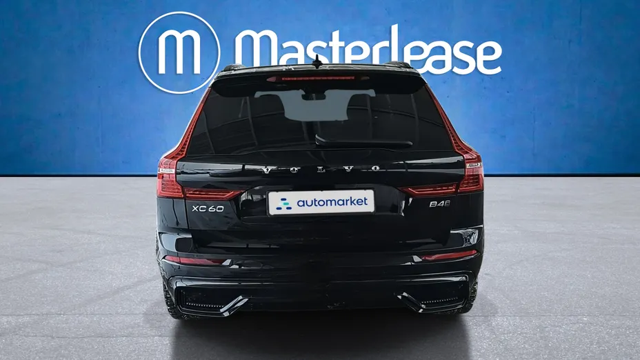 VOLVO XC60 XC60 B4 D AWD Plus Dark aut