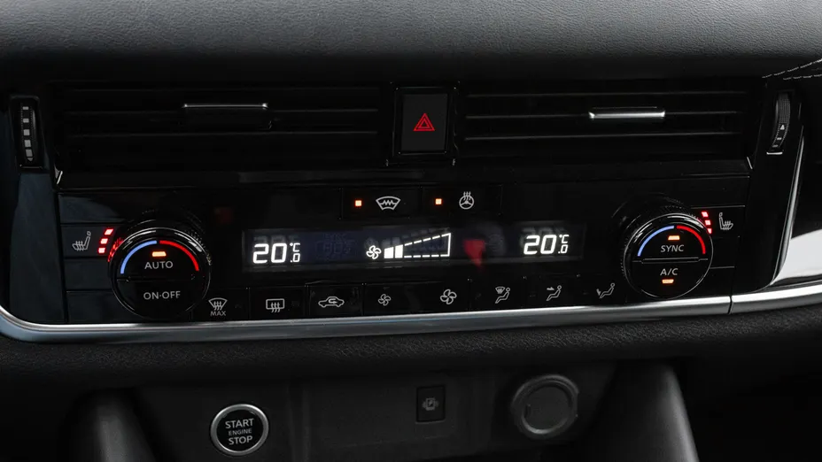 NISSAN Qashqai Qashqai 1.3 DIG-T mHEV N-Connecta Xtronic