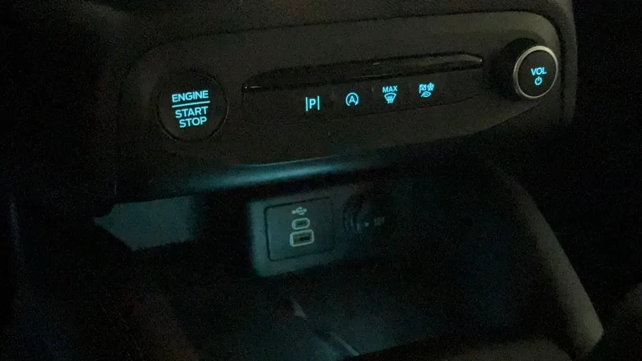 FORD Focus Focus 1.0 EcoBoost mHEV Titanium X aut