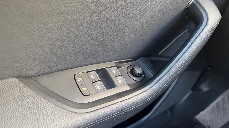 SKODA Superb Superb 2.0 TDI SCR L&K DSG