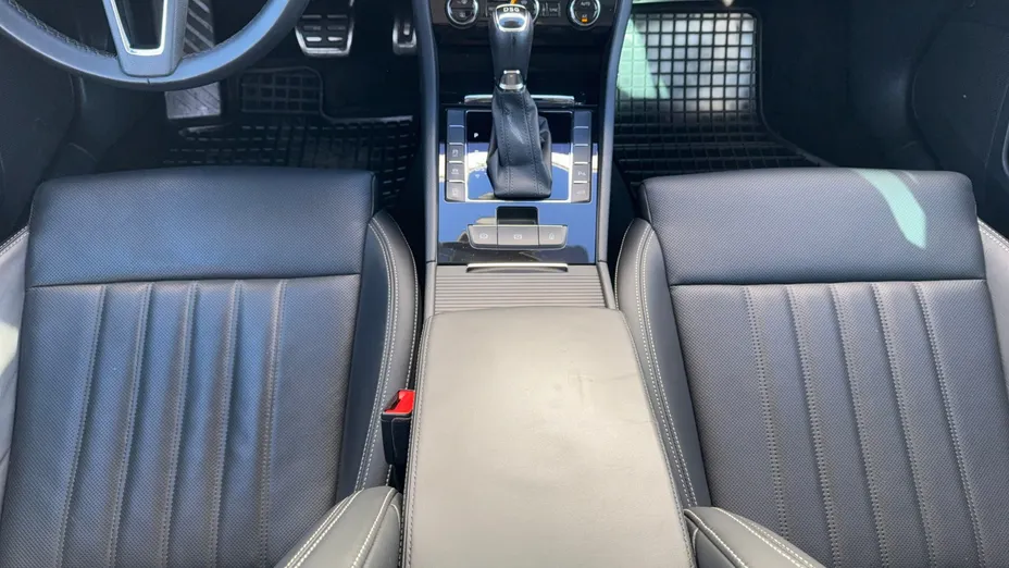 SKODA Superb Superb 2.0 TDI SCR L&K DSG