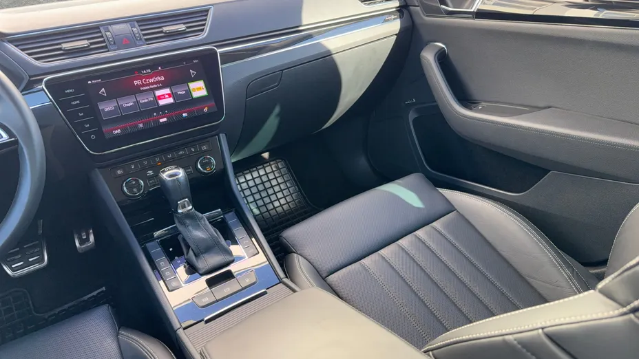 SKODA Superb Superb 2.0 TDI SCR L&K DSG