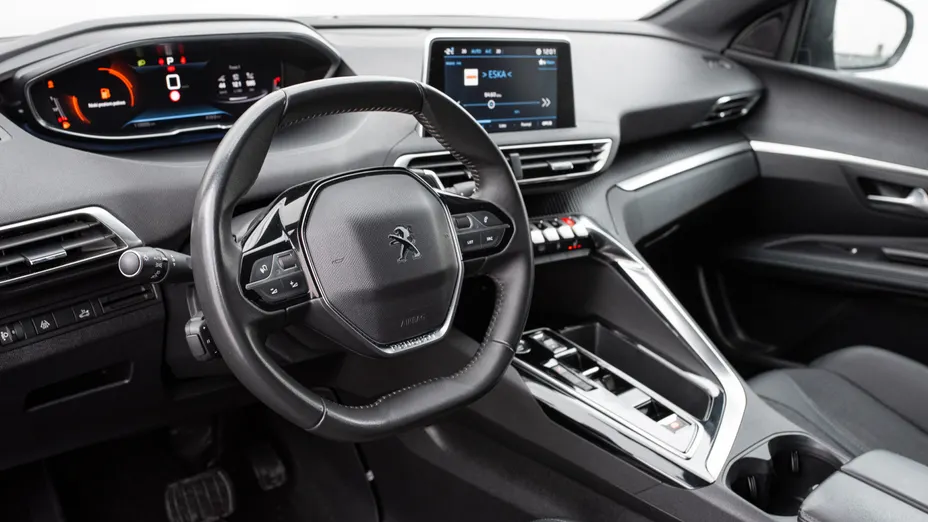 PEUGEOT 3008 3008 1.2 PureTech Allure Pack S&S EAT8