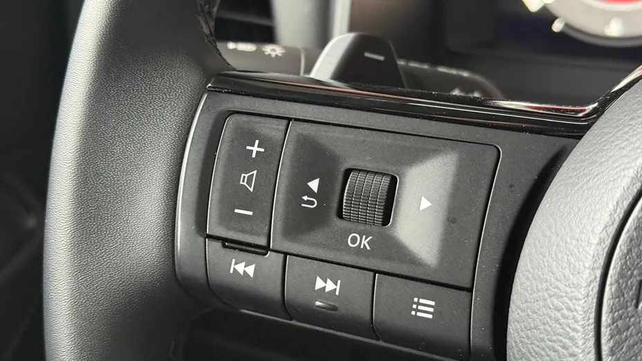 NISSAN Qashqai Qashqai 1.3 DIG-T mHEV N-Connecta Xtronic