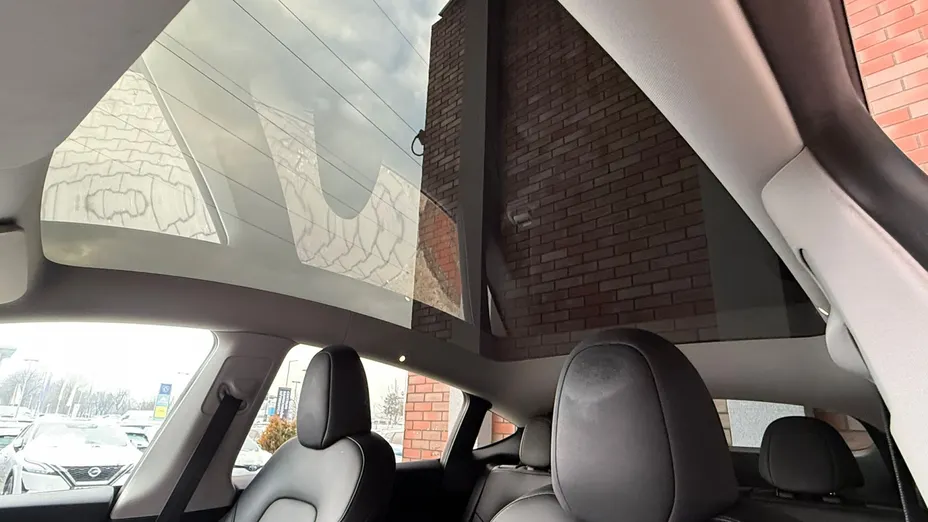 TESLA Model Y Y Long Range RWD