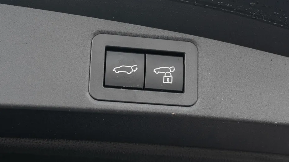 TOYOTA Corolla Corolla 2.0 Hybrid Style