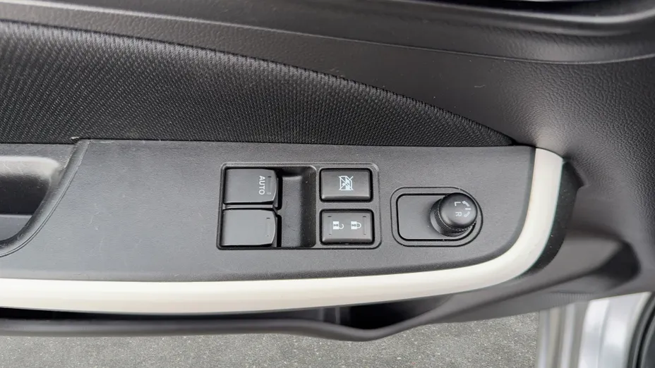 SUZUKI Swift Swift 1.2 Dualjet SHVS Premium