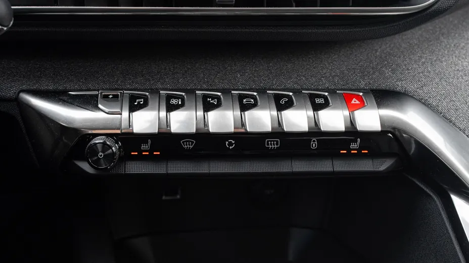 PEUGEOT 3008 3008 1.6 PureTech Hybrid PHEV Allure Pack S&S EAT8