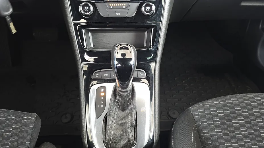 OPEL Astra Astra V 1.6 CDTI Dynamic aut