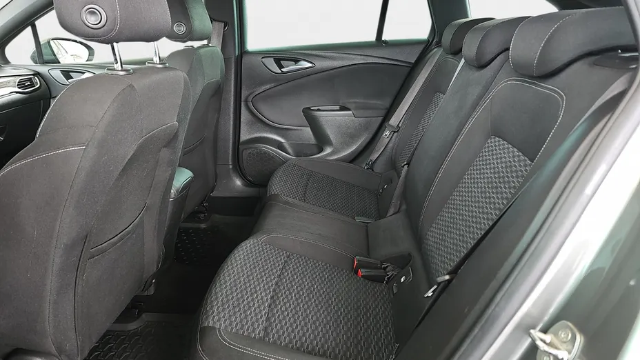 OPEL Astra Astra V 1.6 CDTI Dynamic aut