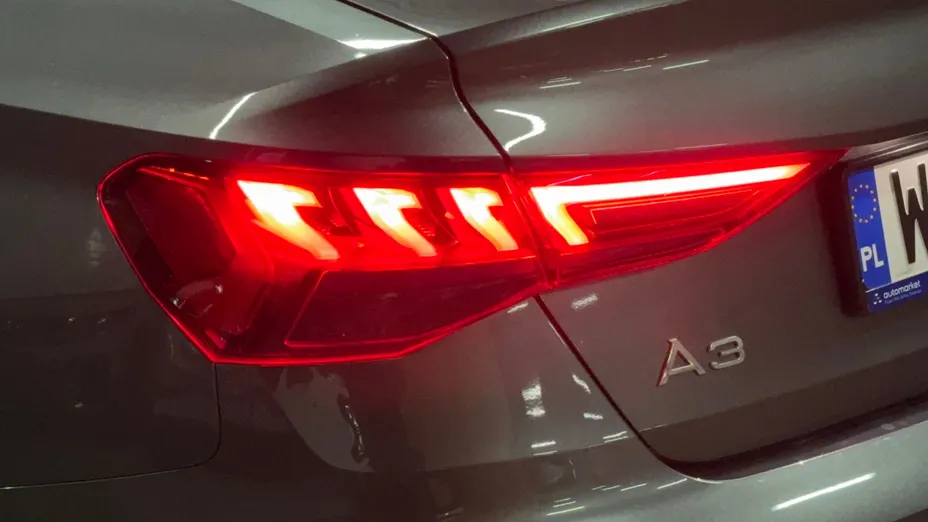 AUDI A3 A3 35 TFSI mHEV S Line S tronic